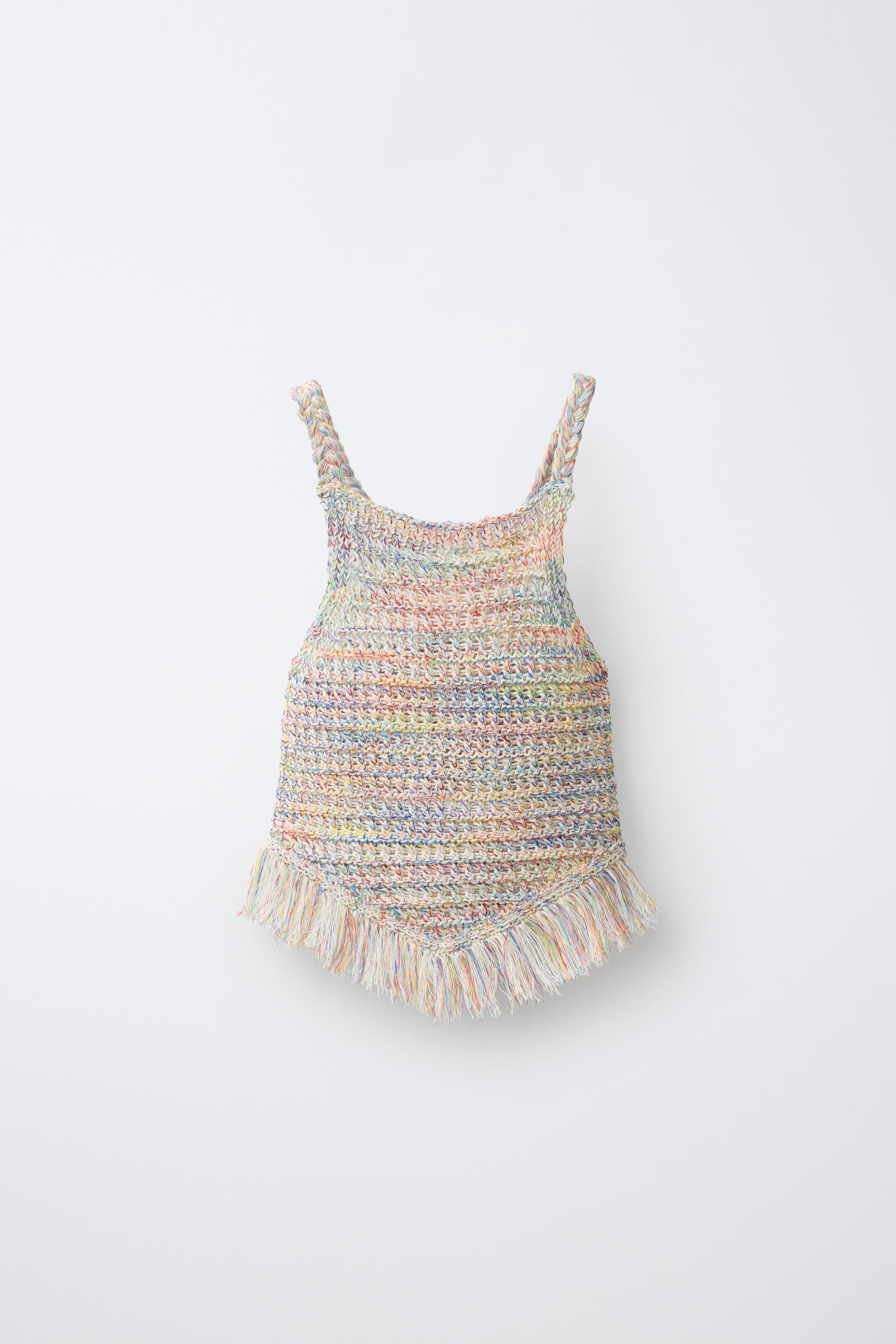 FRINGED KNIT TOP